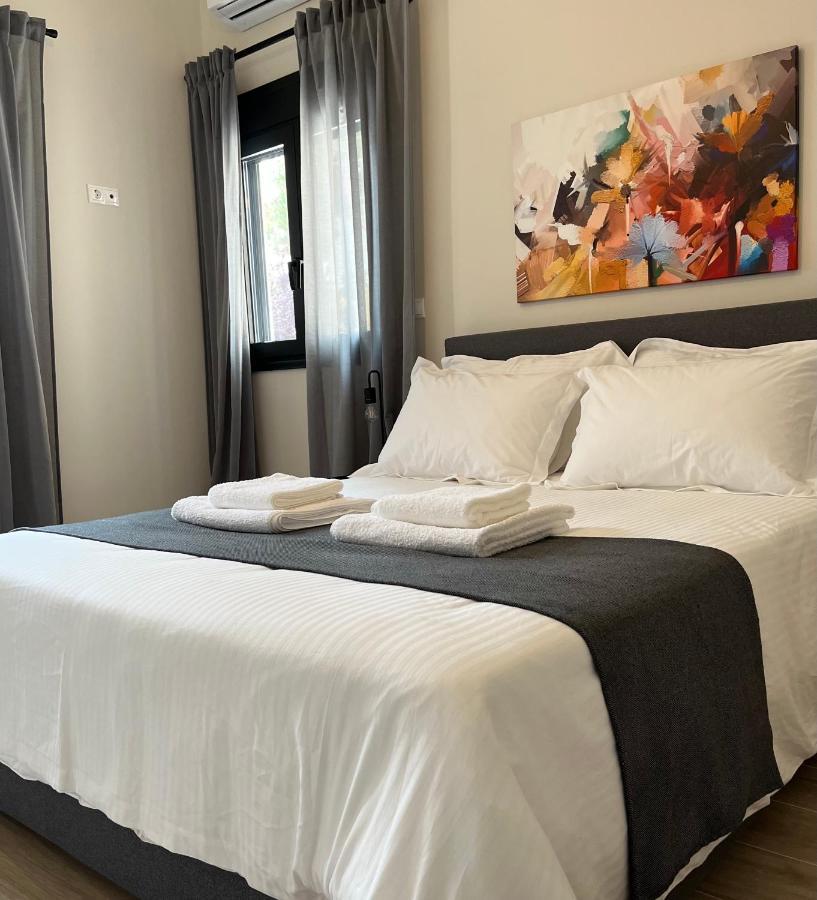 Aello Luxury Apartments Markópoulon Esterno foto